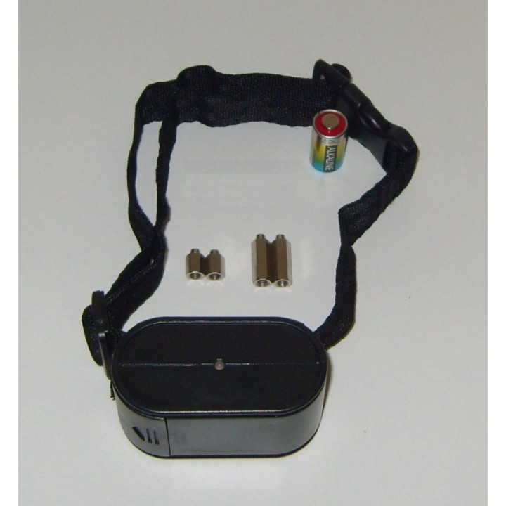 Collier CAF023300M
